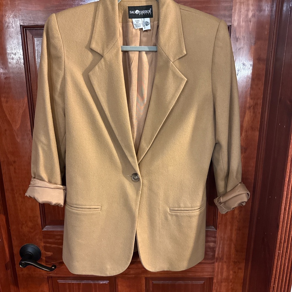 Vintage 1980s Sag Harbor Camel Blazer – Classic Neutral Power Look